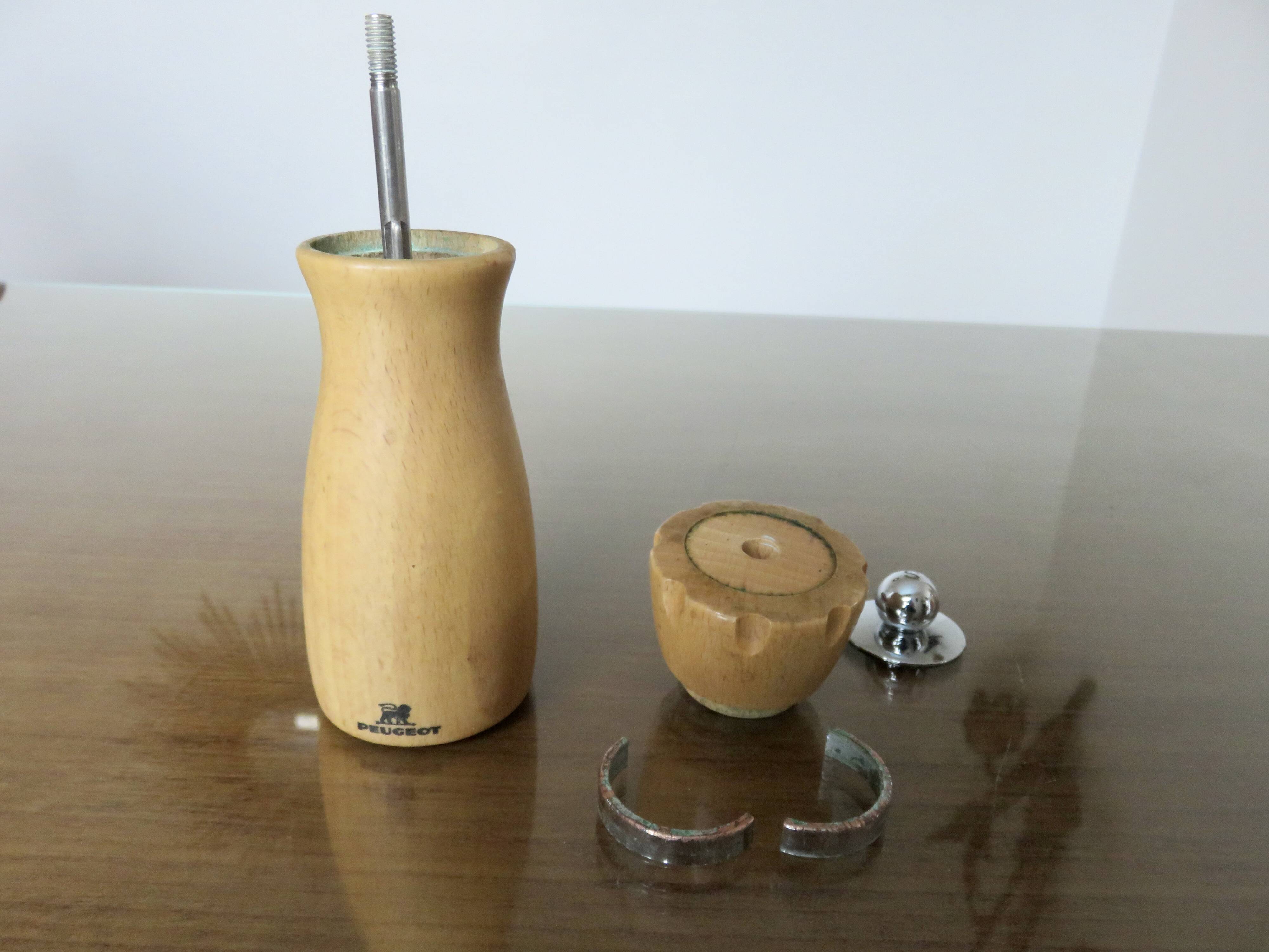 “Peugeot Frères” pepper and salt mill duo