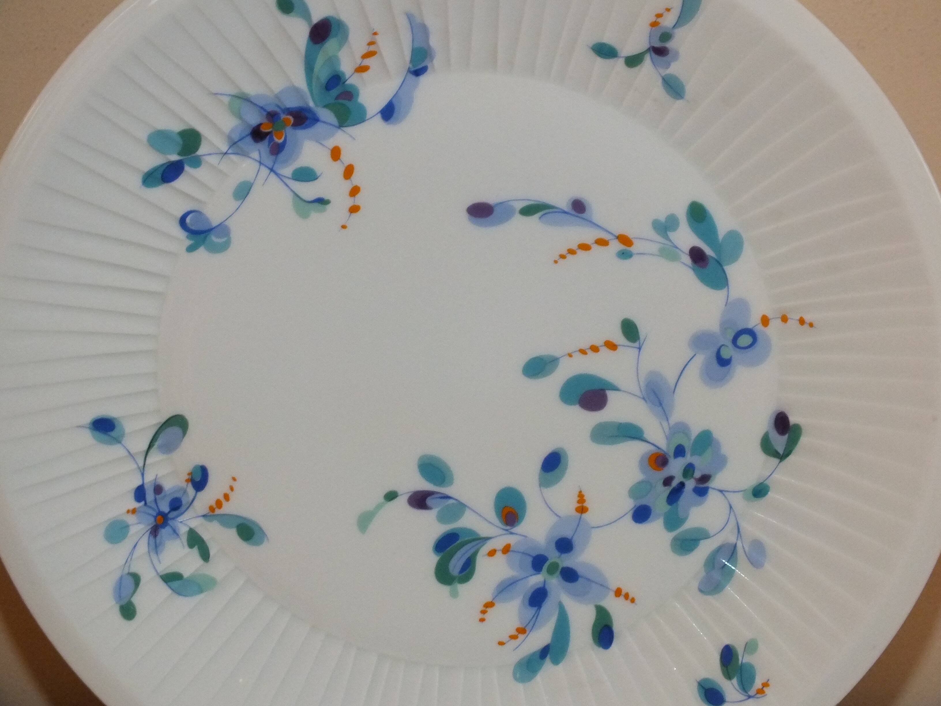 Duo d'assiettes plates Limoges Haviland fleurs 70's