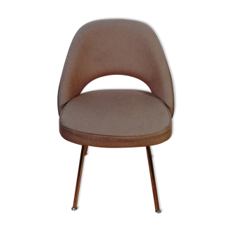 Saarinen conference chair