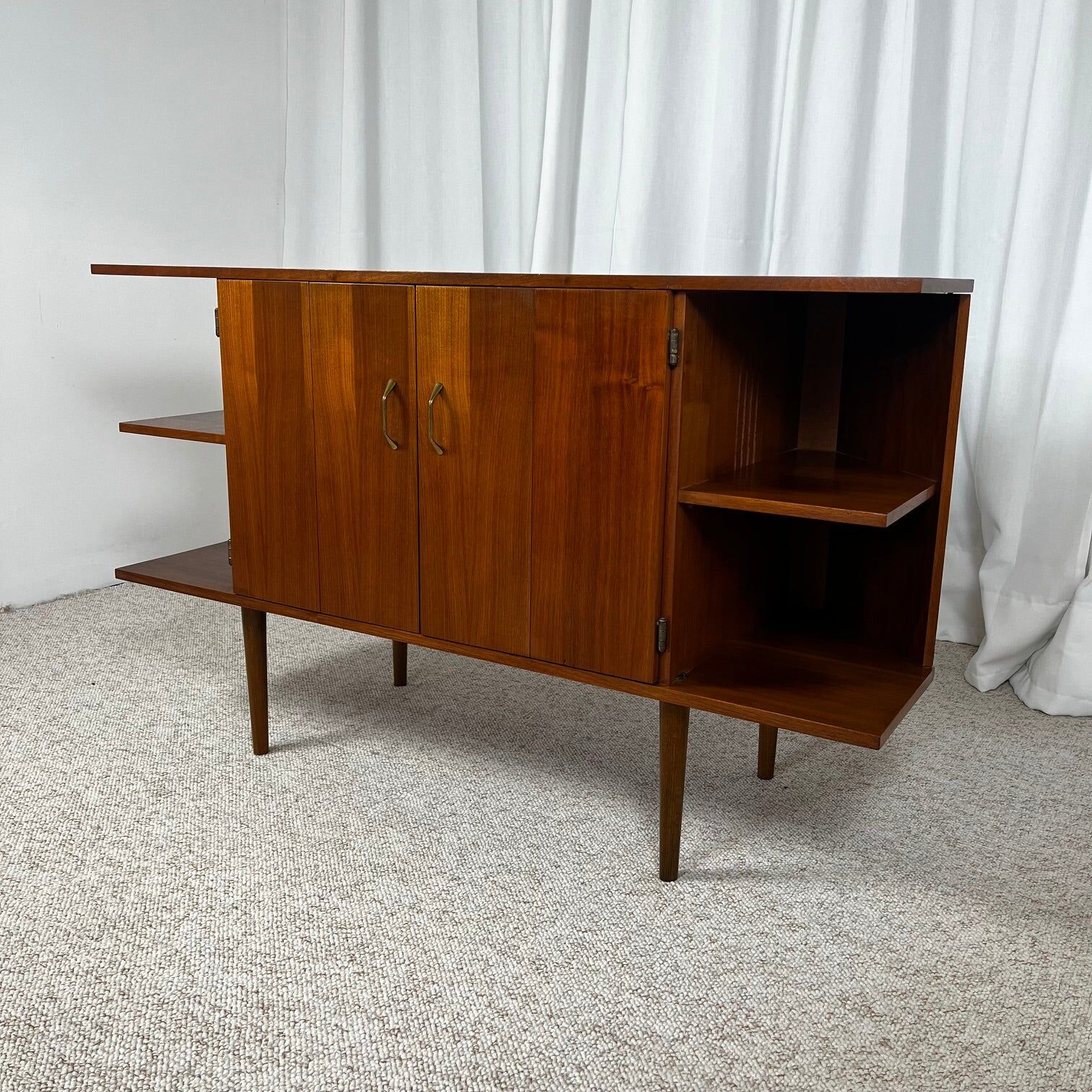 Buffet bas en placage teck, 1960/70, Midcentury modern