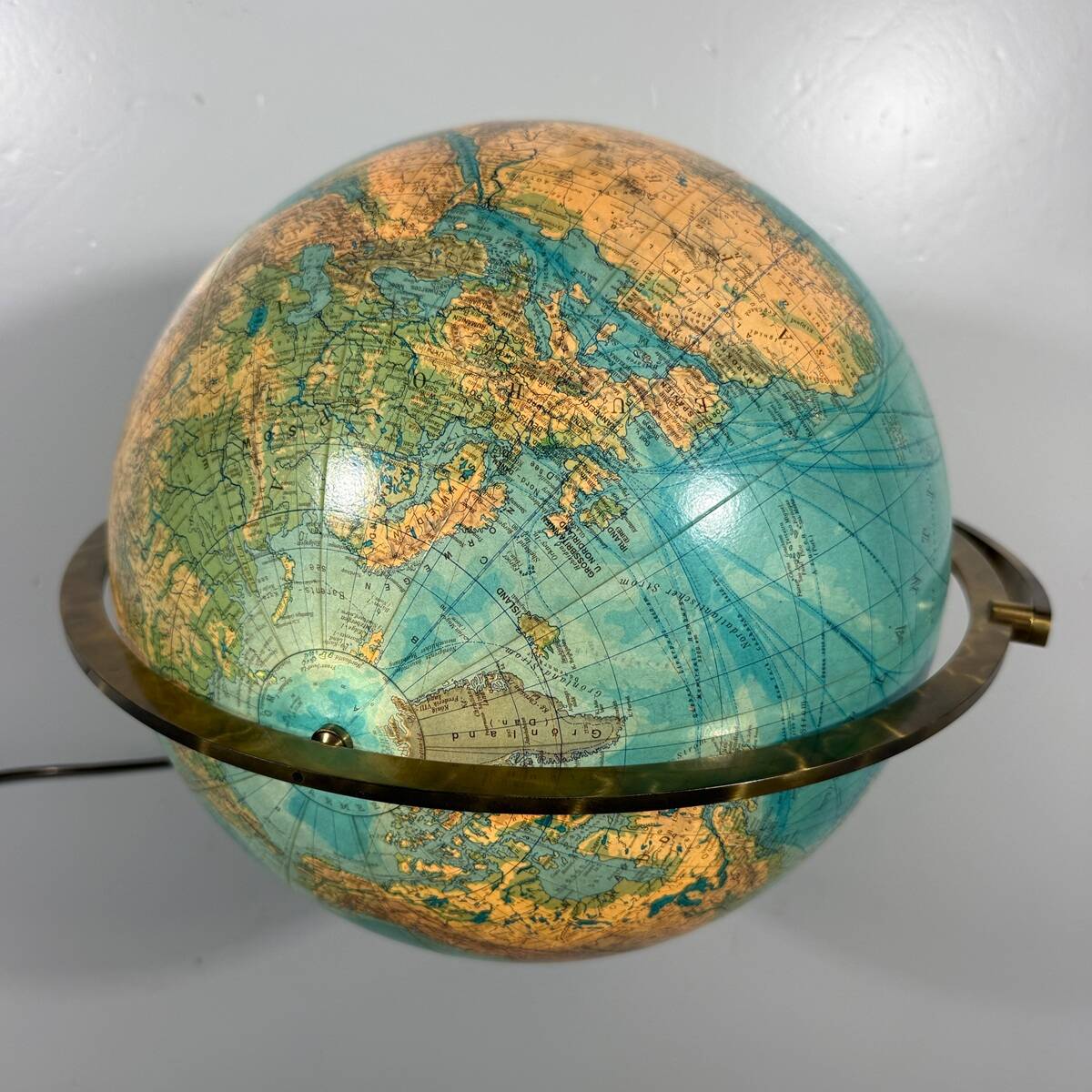 Lampe de table globe Paul Vestergaard Columbus Verlag Allemagne