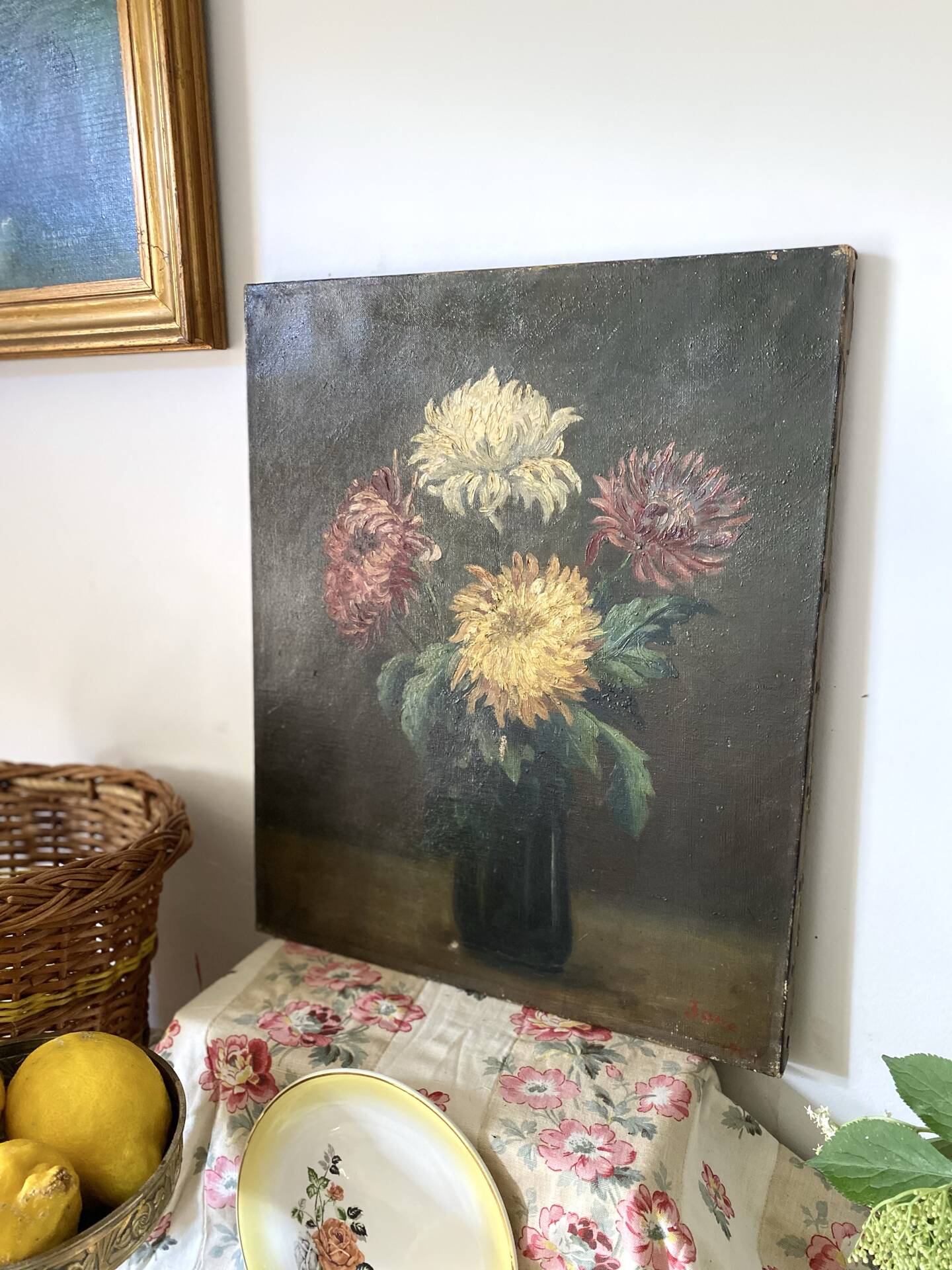 Old Painting Oil on Canvas Late 19th Century – Still Life with Chrysanthemums