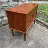 Small teak sideboard, Danish music furniture for vinyl records. Bar