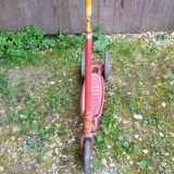 Ancienne trottinette nordy enfant métal rouge années 70 vintage