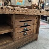 Huge workbench at the beginning of the 20th century transformed into a TV unit