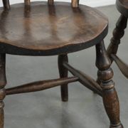 Set of 4 antique English wooden Windsor pub/bistro chairs from 19th century