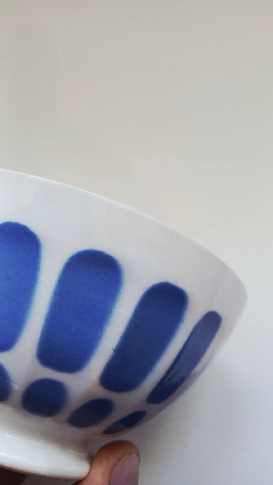 Old DIGOIN faceted blue bowl from the 1950s.