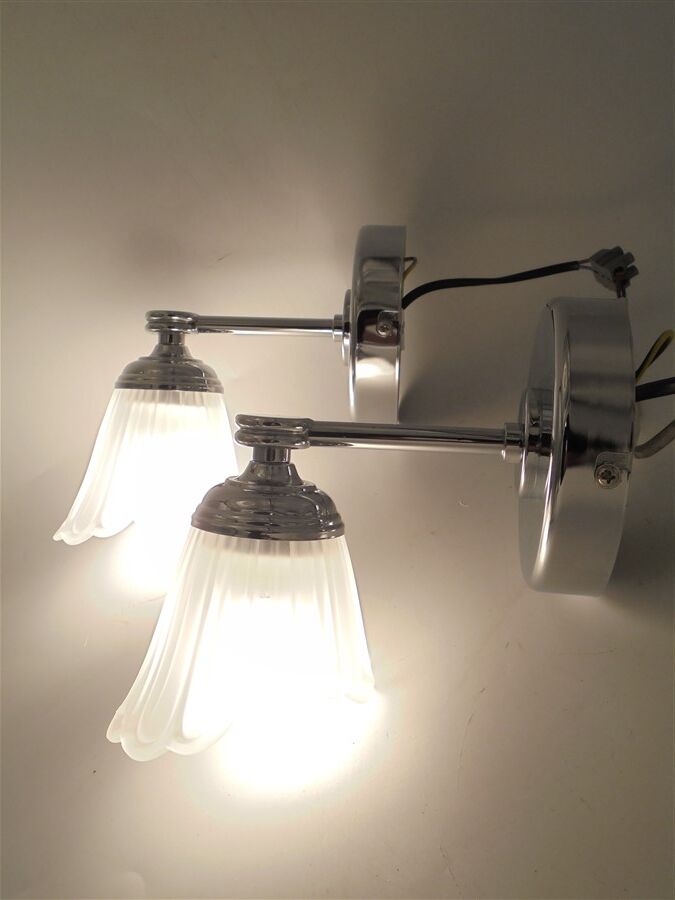 Pair of wall sconces