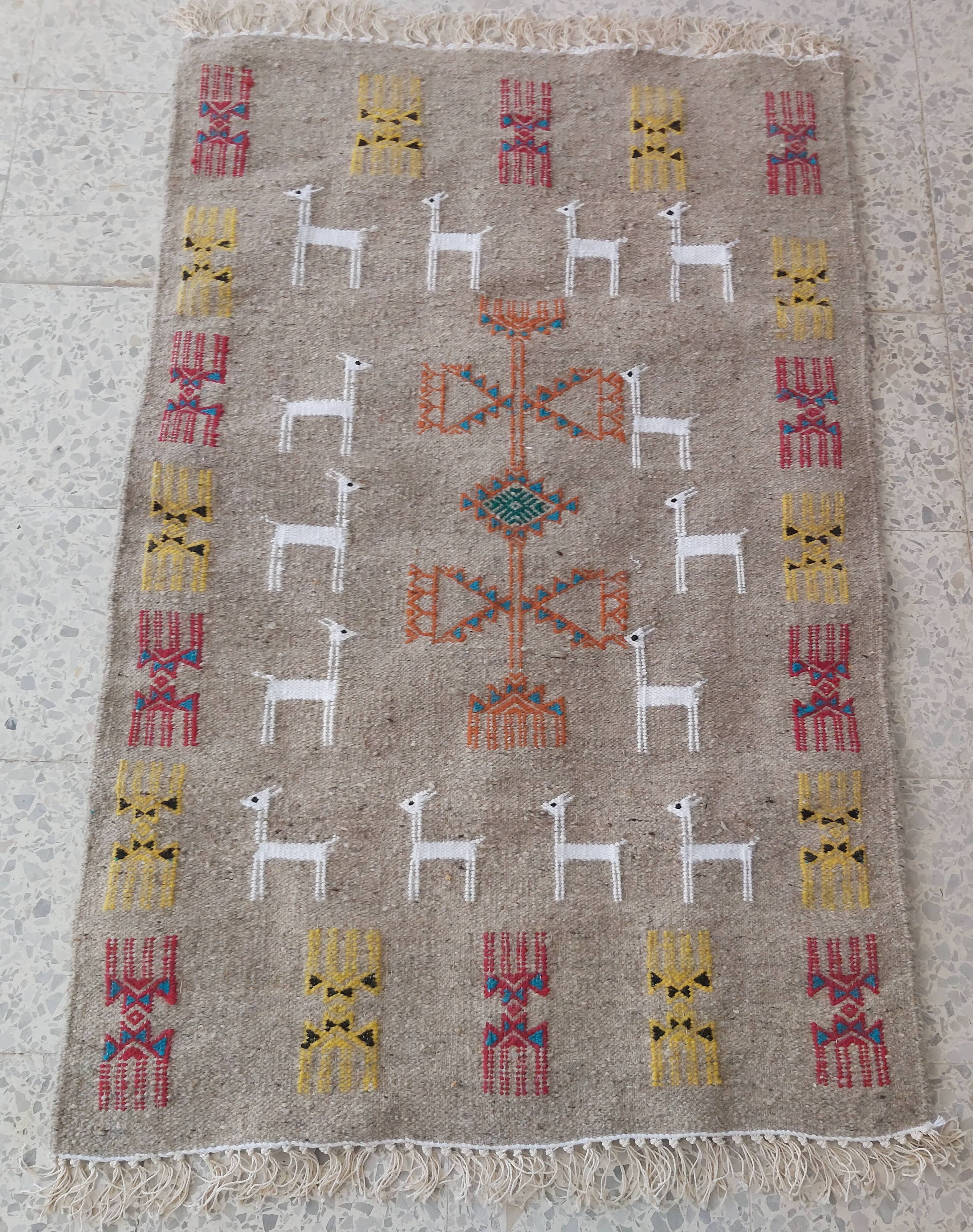 Traditional handmade kilim gray gazelle pattern rug