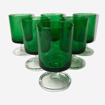 Set of six glasses of green color