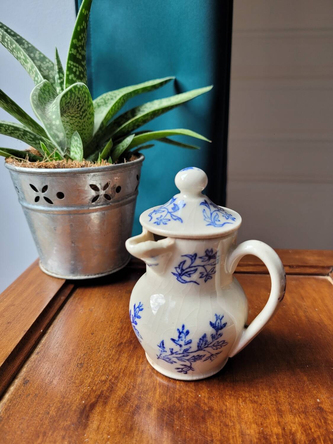 Small milk jug Terre de fer