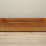 Ash bed, Danish design, 1970s, production: Denmark
