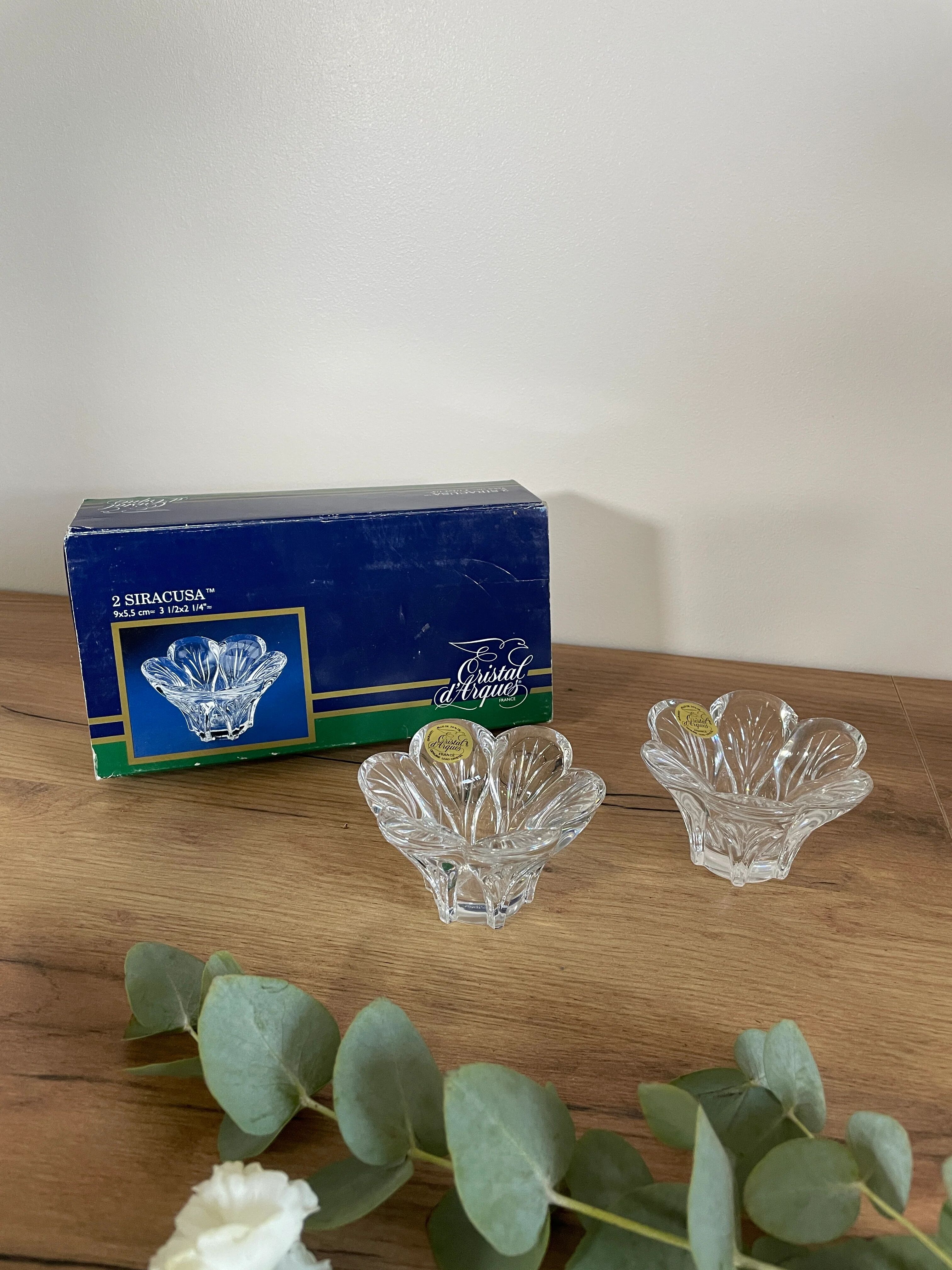 Lot of crystal flower candle holders.