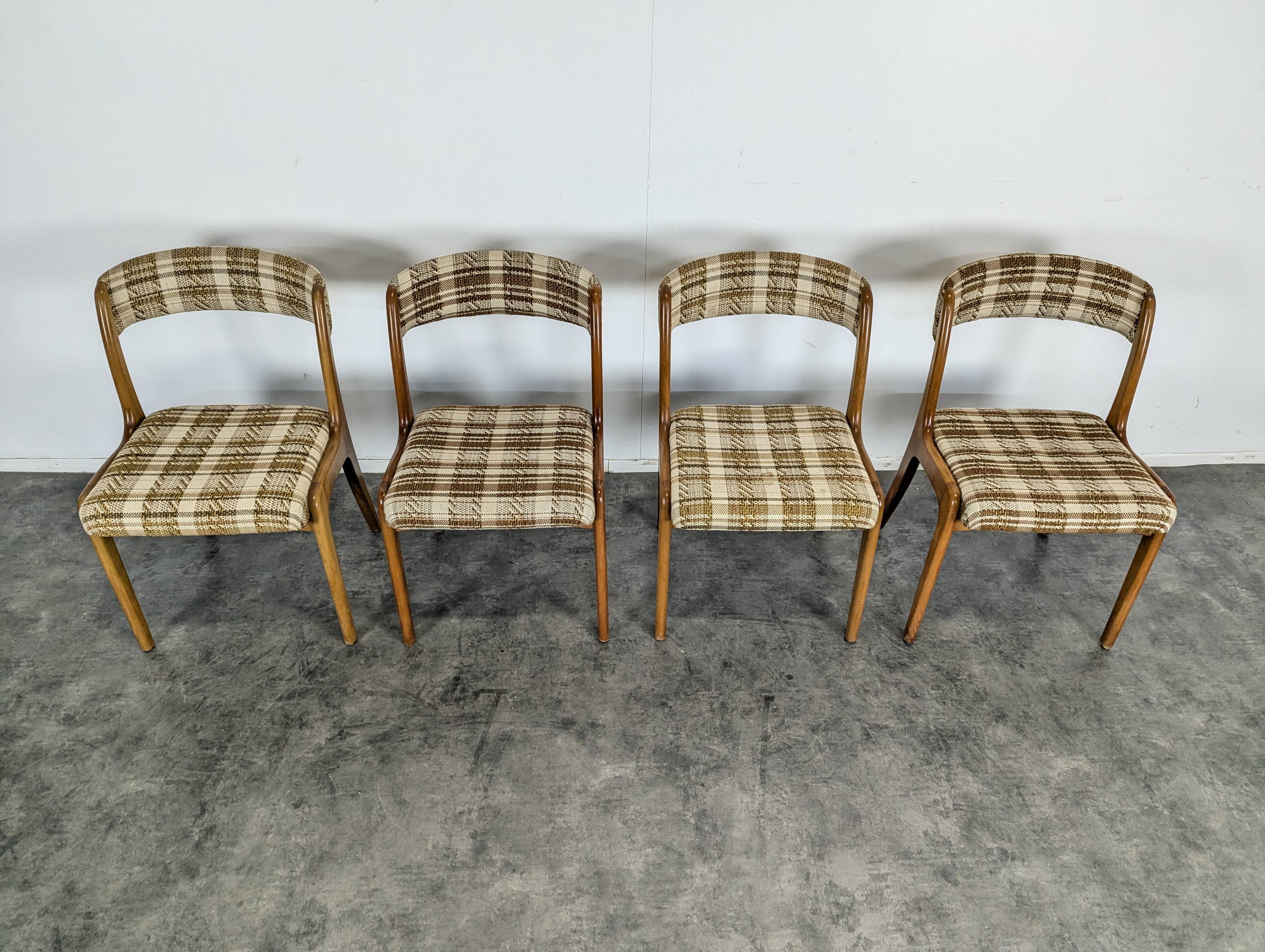 Set of 4 Baumann gondola chairs