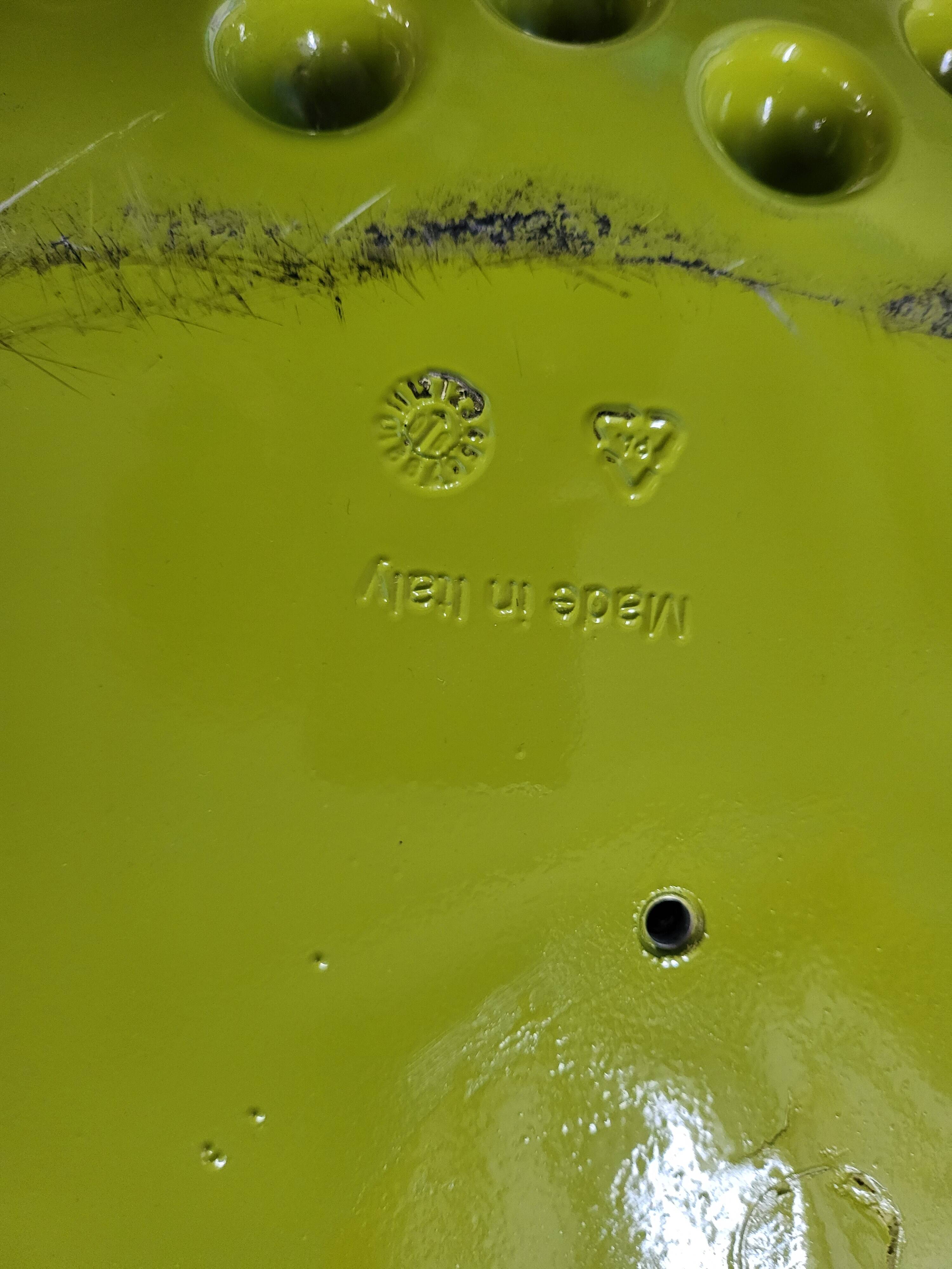 Table by Jean-Marie Massaud