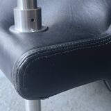 ‘Magazine’ easy chair and 2-seater by Michael Young