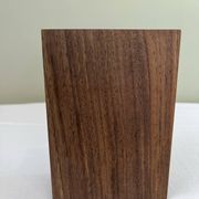 Vase en bois design minimaliste
