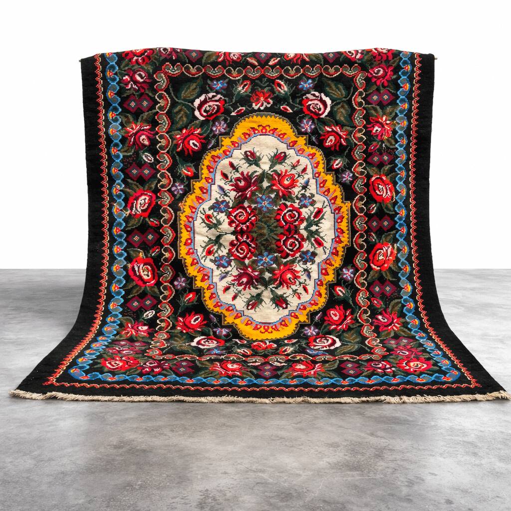 Moldovan handwoven kilim rug 240 x 220 cm