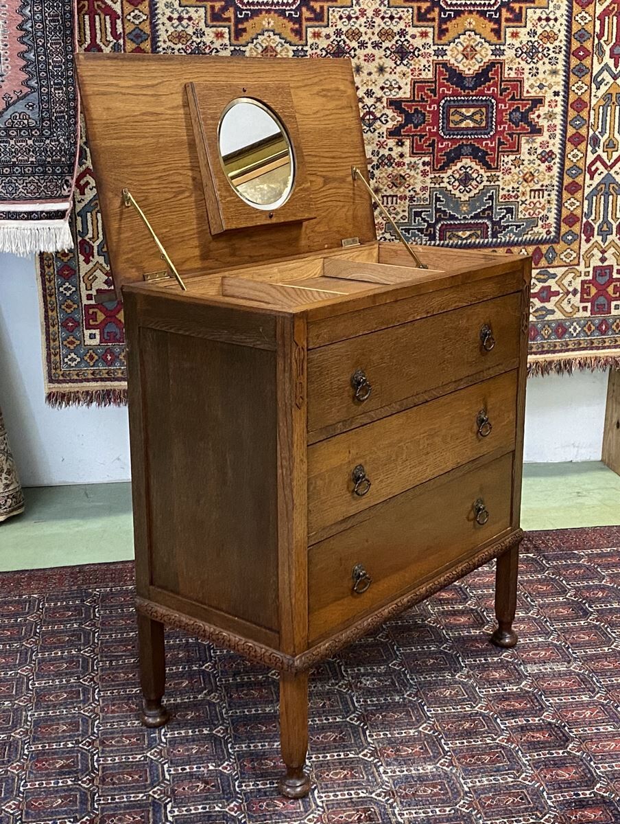 English oak dressing table, dresser 1930