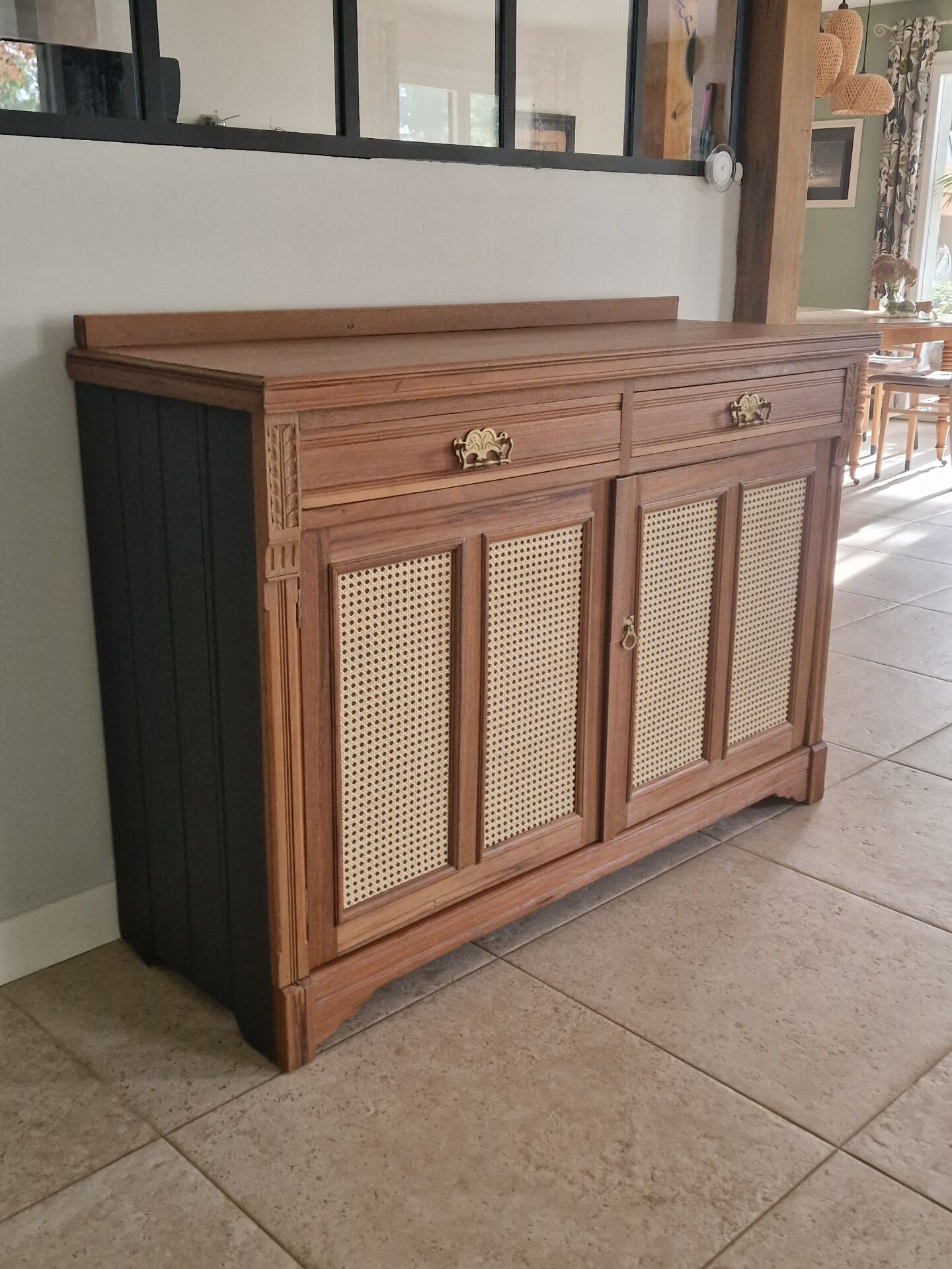Buffet portes en cannage