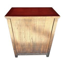 Chinese entrance furniture from the Red Dragon Lake.