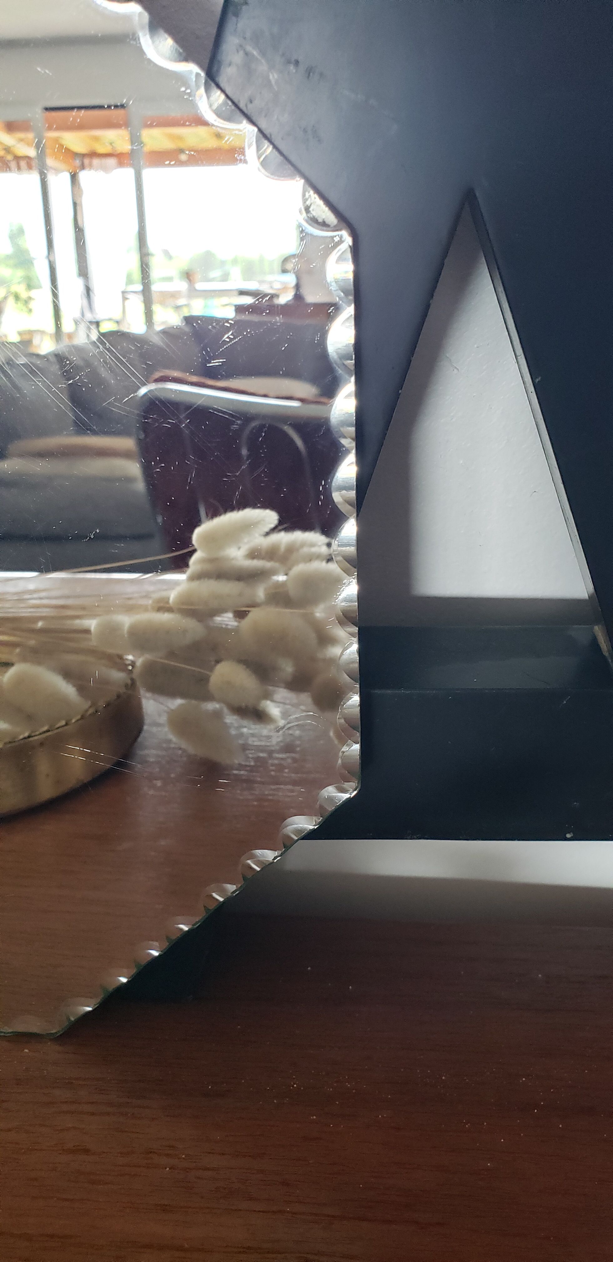 Hexagonal beveled mirror 27 cm