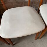 Set of 4 vintage an50 Scandinavian white chairs