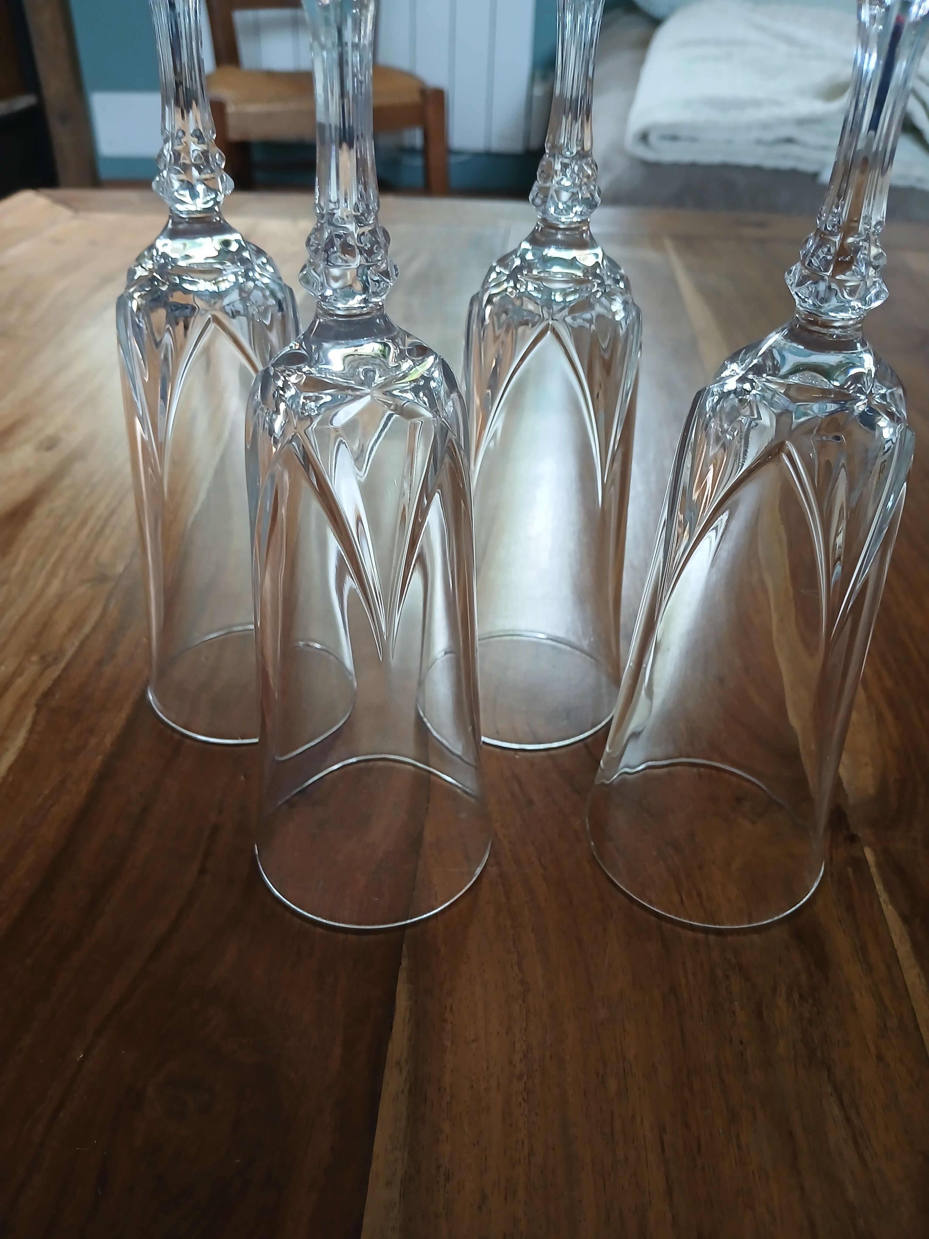 4 vintage crystal champagne flutes from Arques