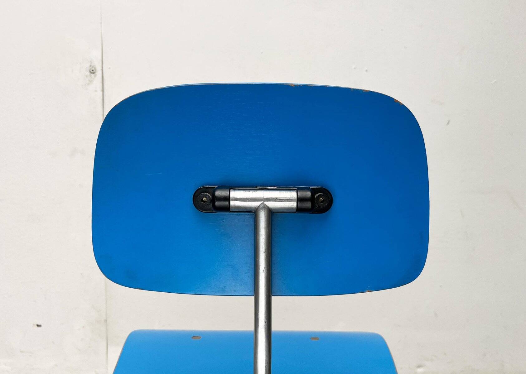 Mid-century Danish architect swivel office chair by Jørgen Rasmussen for Kevi, 1960s.