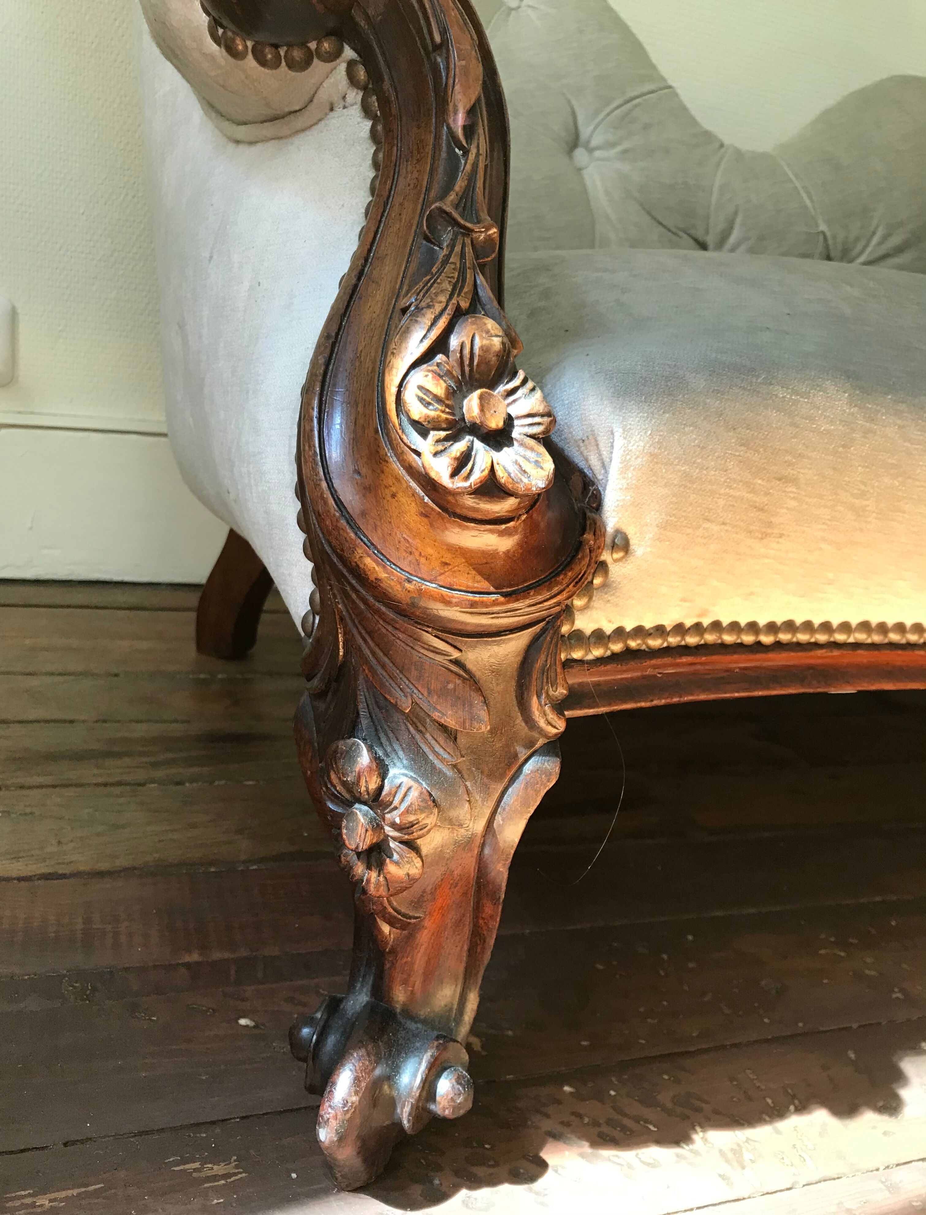 18th Century Talking Sofa