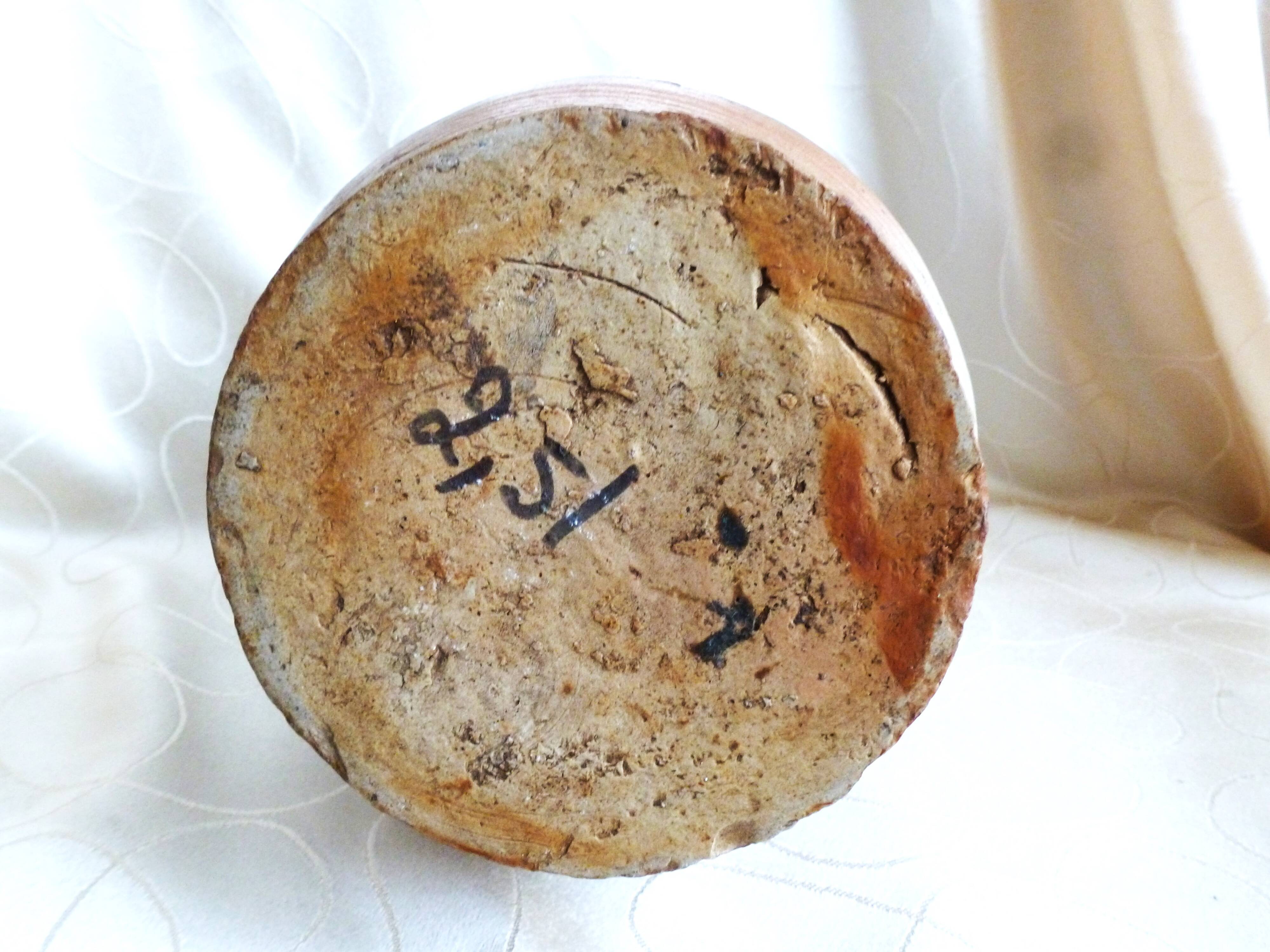 Ancienne cruche de ferme en grès; pichet à eau, vins, cidre... en grès.