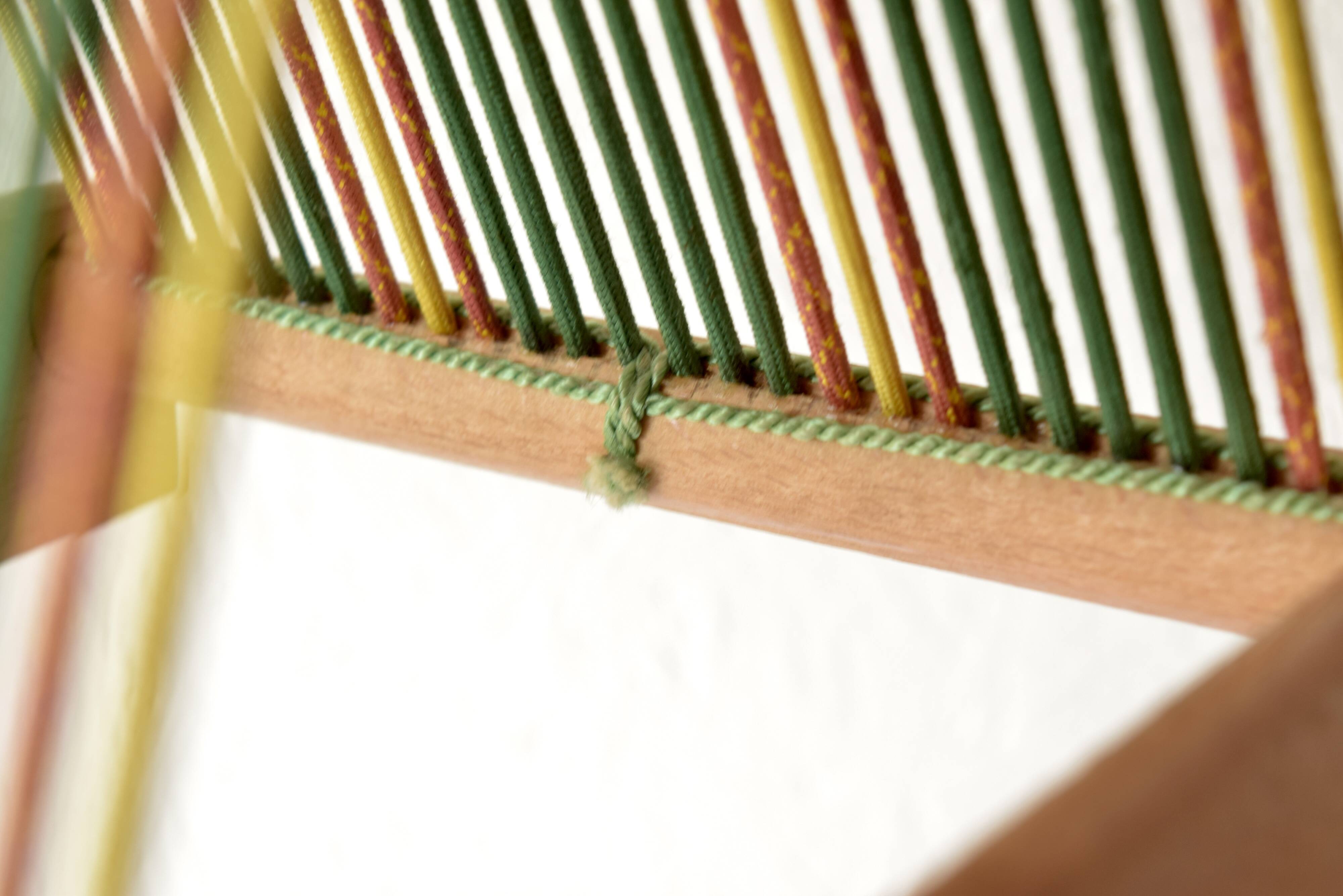 Vintage record rack for 25 vinyls - 1960s