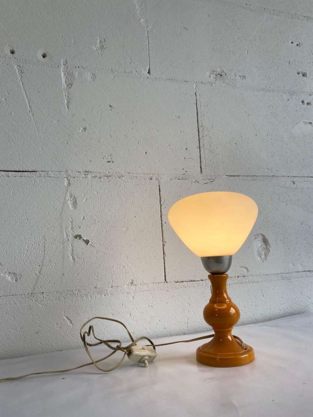 VINTAGE TABLE LAMP / FLOOR LAMP
