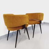 Paire de fauteuils italiens vintage en velours et métal noir des années 60