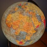 Luminous globe Taride 1960- glass world map