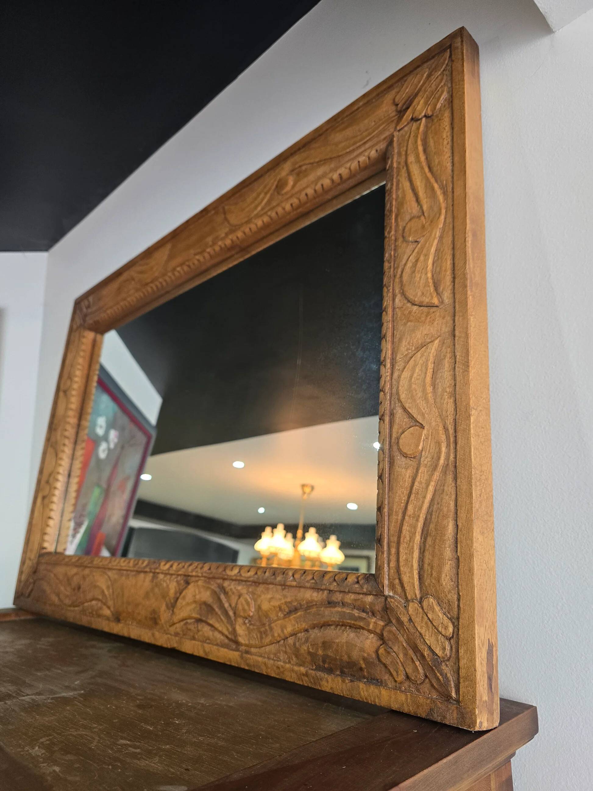 Large wall mirror in carved wood – handcrafted work