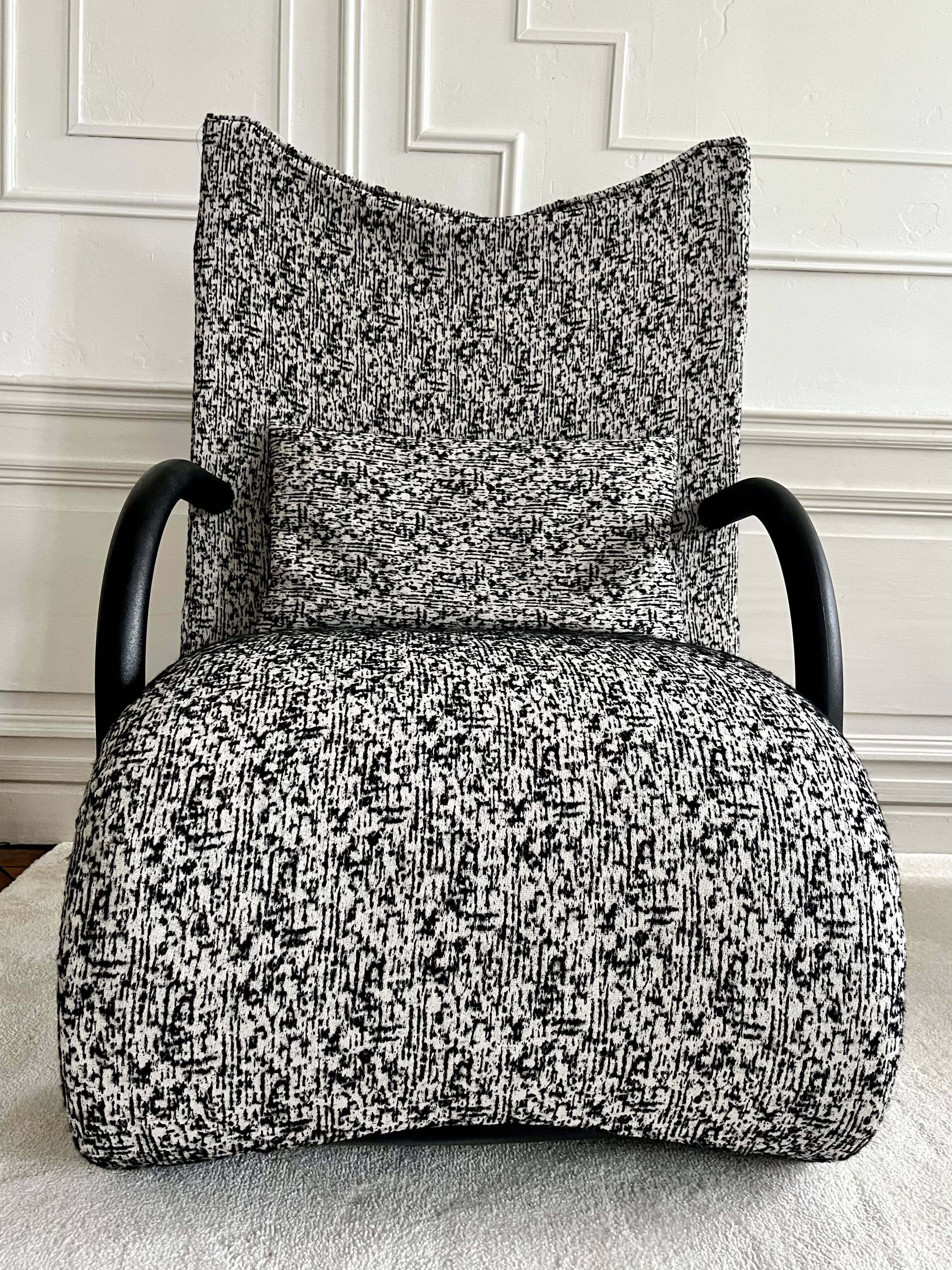 Armchair set and footrest vintage design line Roset Zen