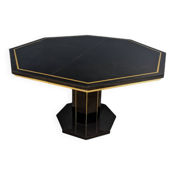 Black table