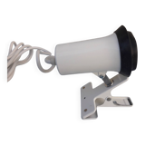 White clip spotlight Lita