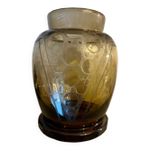 Art Deco vase from 1930 signed D'Argyl, acid-etched decoration.