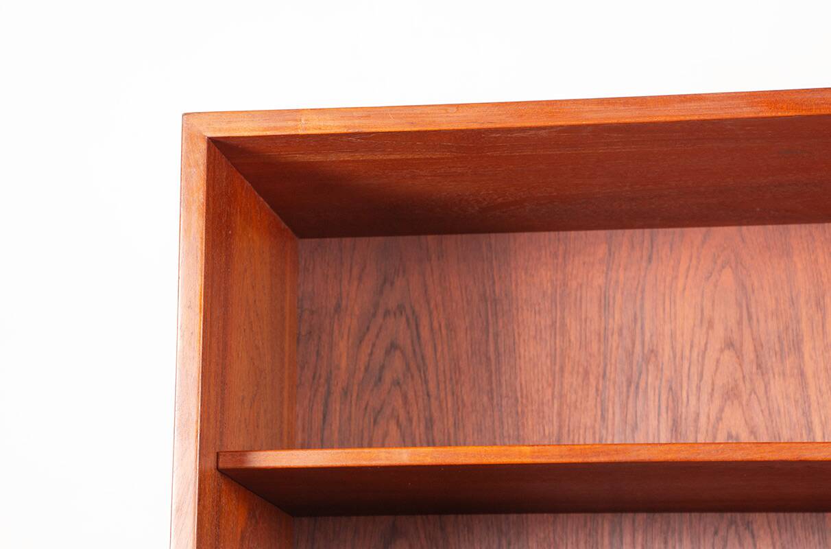 Large Scandinavian teak shelving unit with 6 adjustable shelves by Borge Mogensen