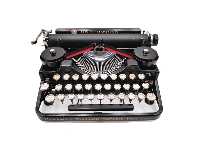 Machine à écrire Underwood portable 3 bank noire révisée ruban neuf 1925