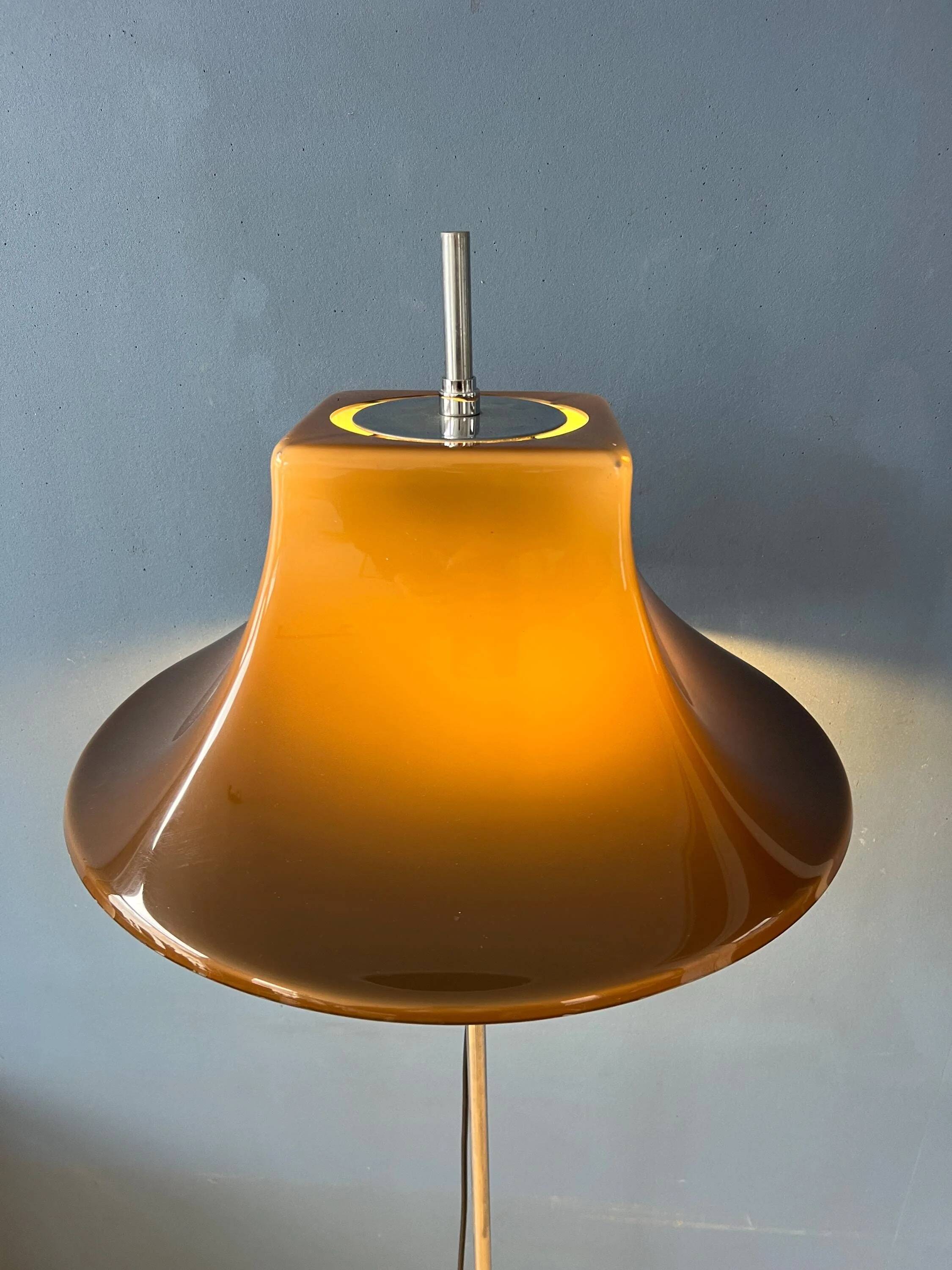 Lampadaire Space Age Mid-Century « Witch Hat » par Willem Hagoort