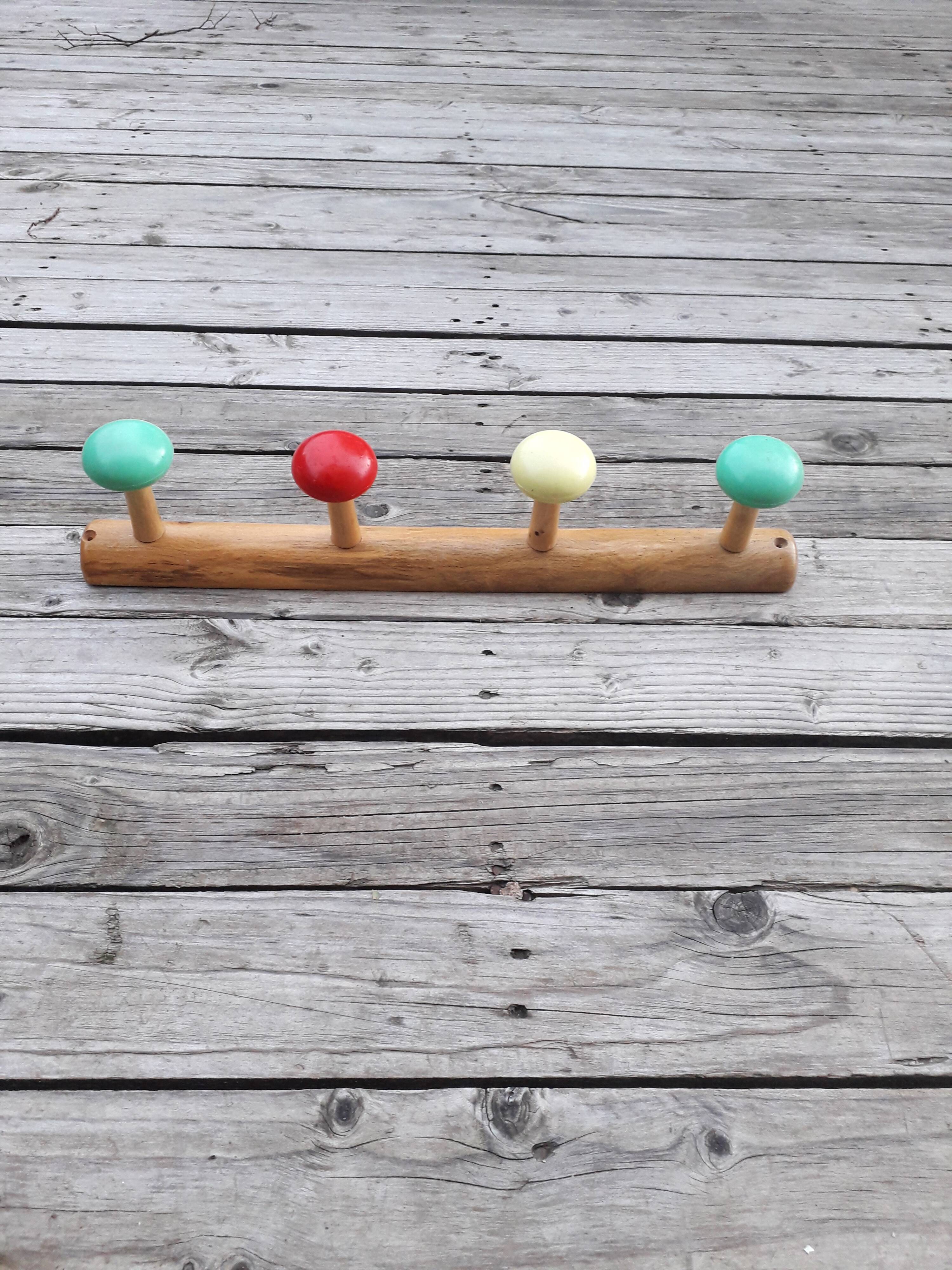 Vintage wall coat rack - Wood and plastic - 1970s