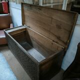 Coffre en bois Haute époque Cévenol