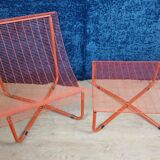 table and armchair: SKALBODA model in metal wire created by Niels