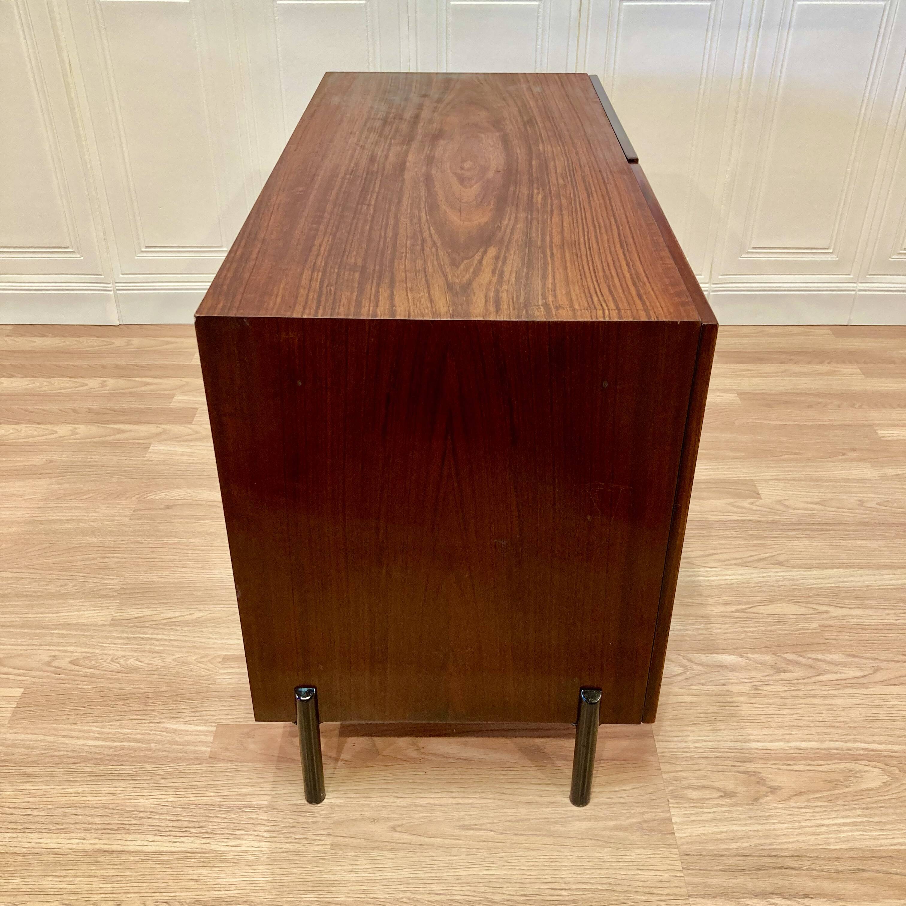 Commode palissandre et métal design 1950.
