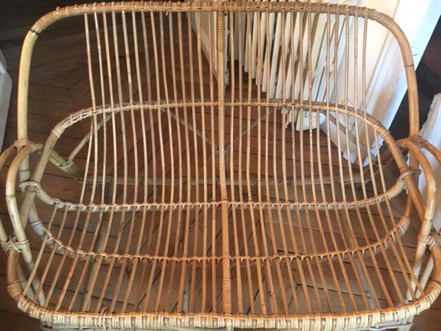 Sofa bench into rattan