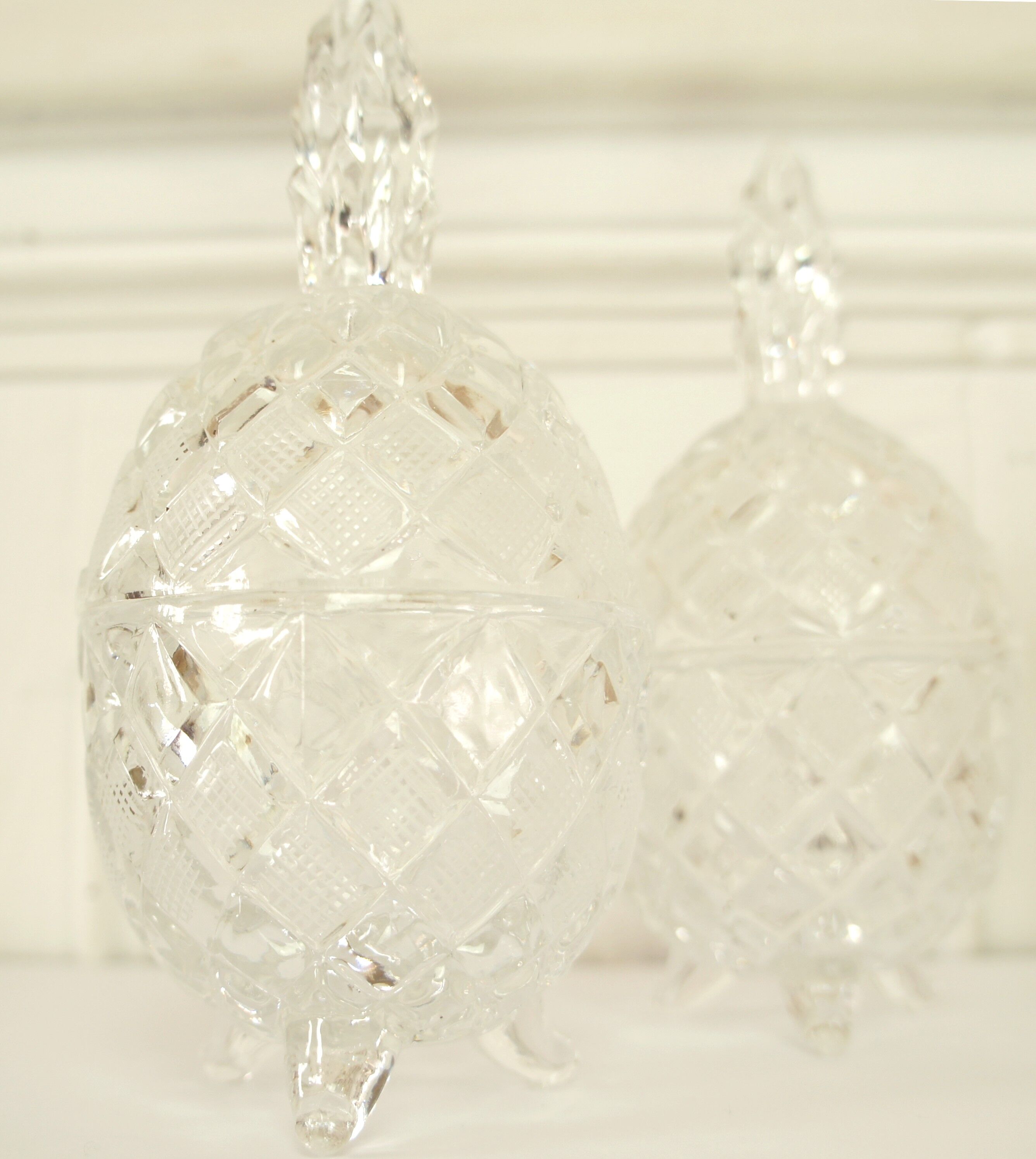 Pair of cut crystal pineapple tripod tripod candy