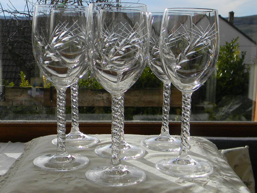 6 crystal water glasses from ARQUES. Epi Fleury model.